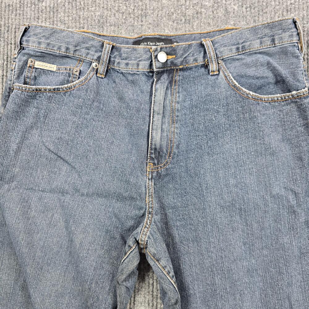 Calvin Klein Jeans Mens 38x30 Blue Straight Regular Medium Wash Denim Classic